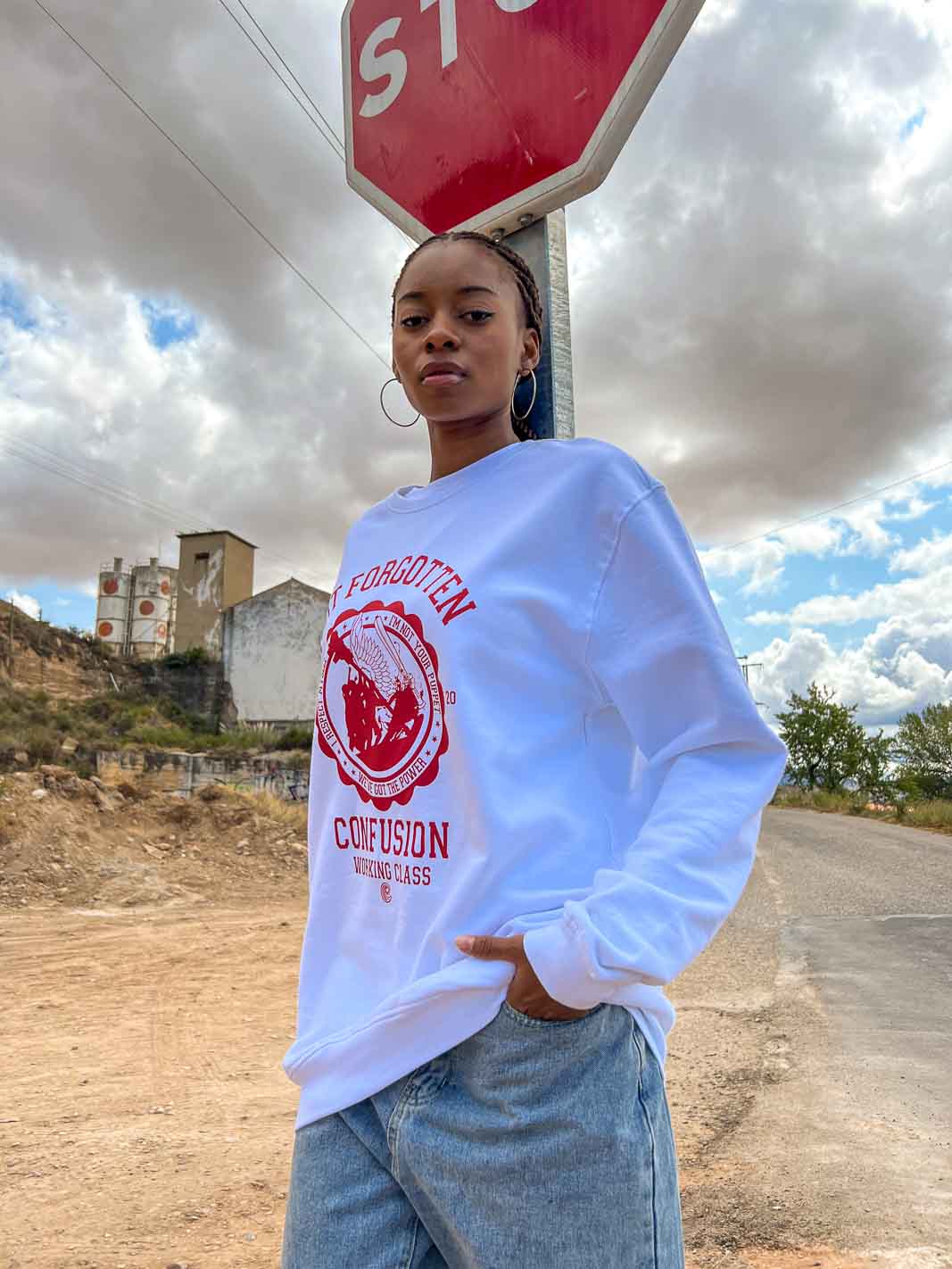NOT FORGOTTEN WHITE CREWNECK RED