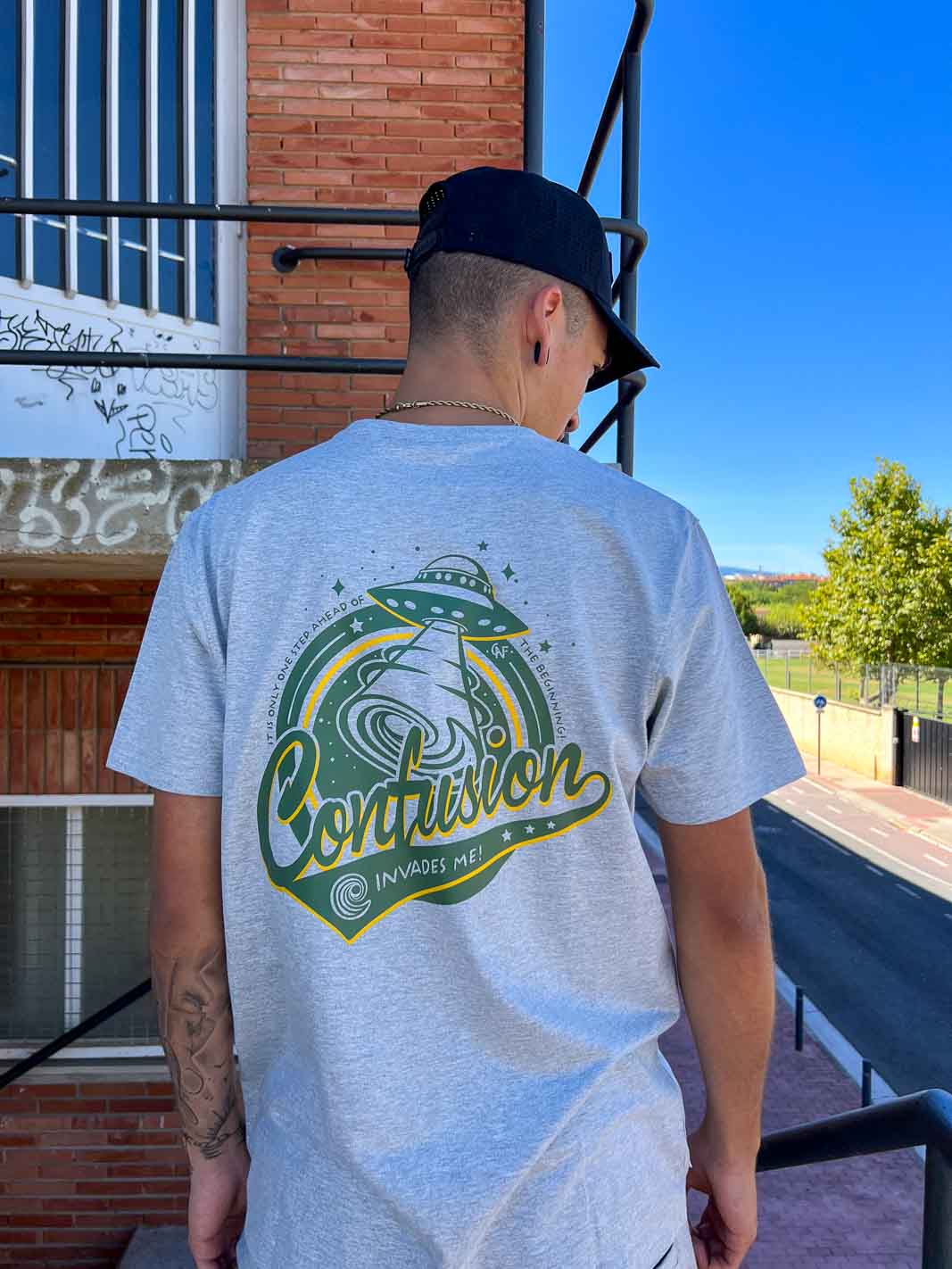 INVADERS SG TSHIRT KAKI