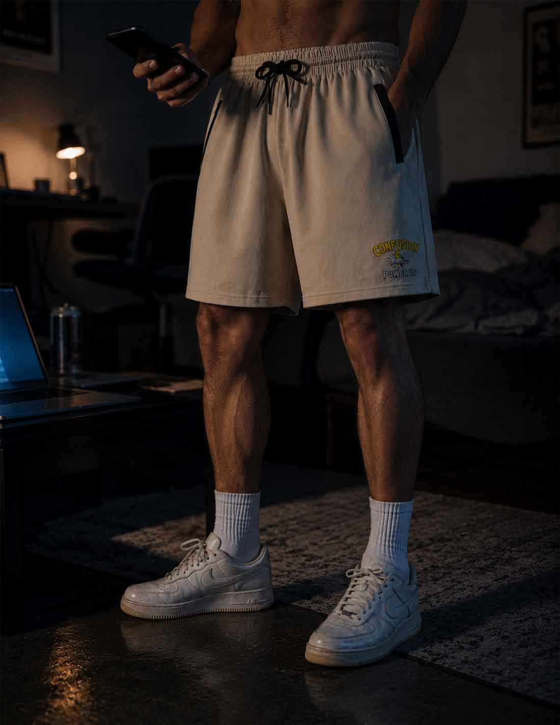 POWER UP CREAM SHORT