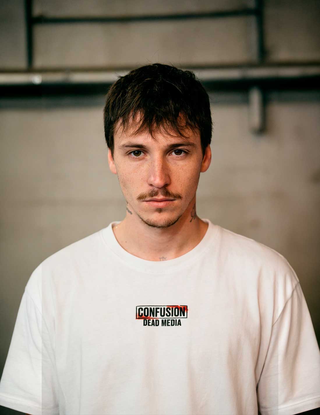 DEAD MEDIA WHITE TSHIRT