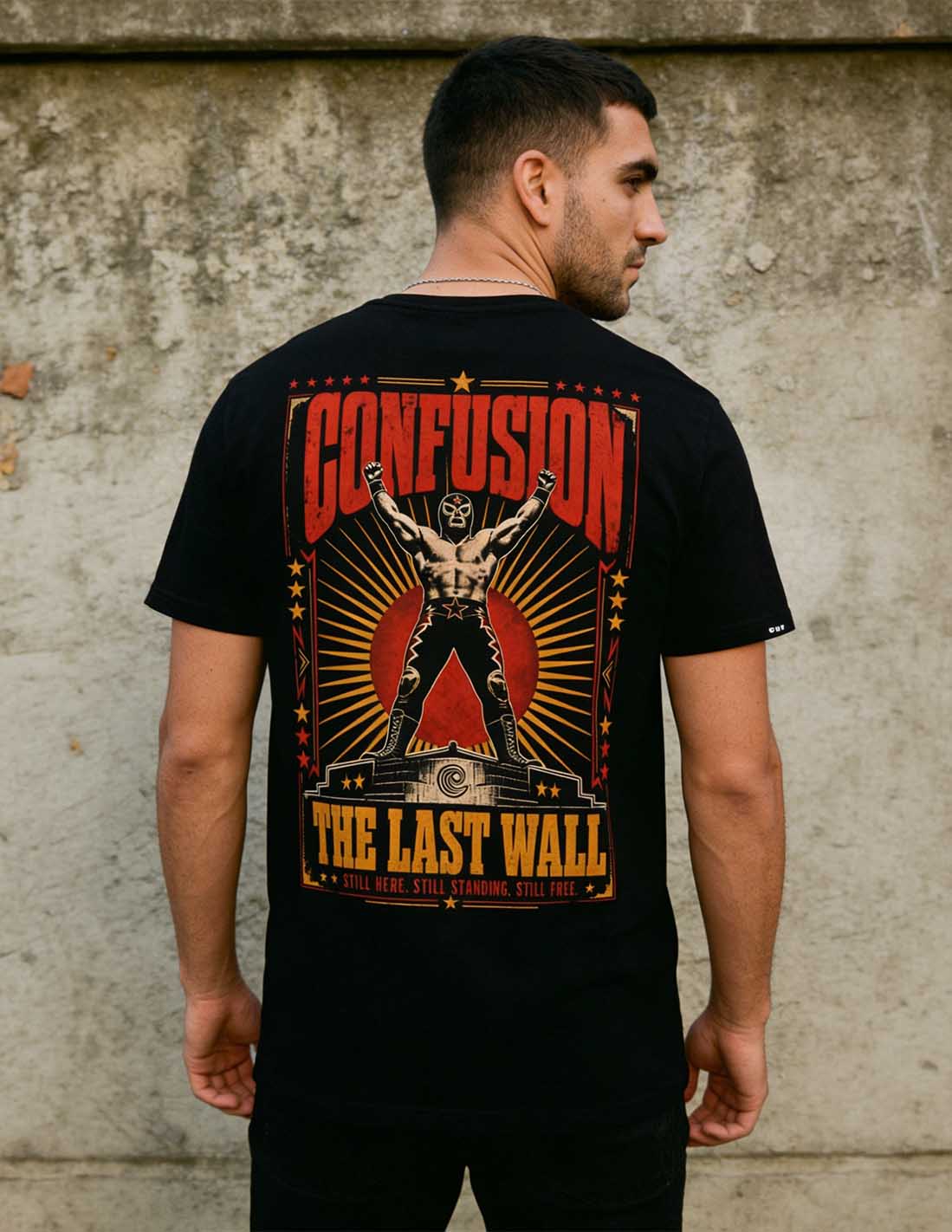THE LAST WALL BLACK TEE