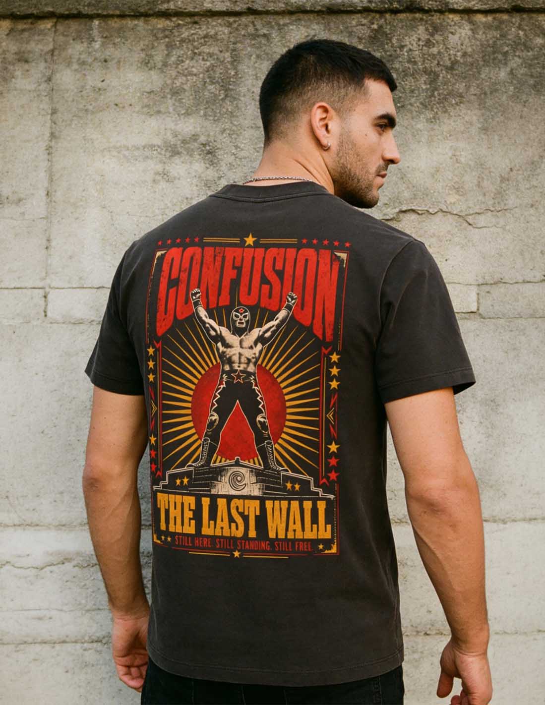 THE LAST WALL TEE BLACK COFFEE OVERSIZE HARD LAVADO PIEDRA