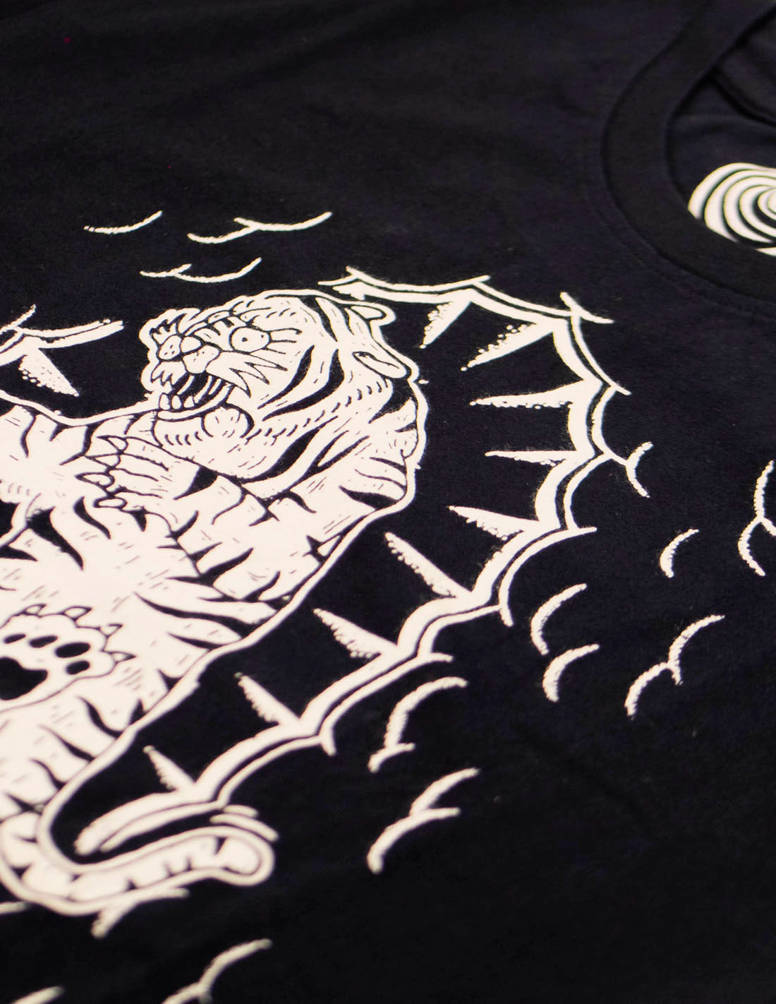 TIGER T-SHIRT
