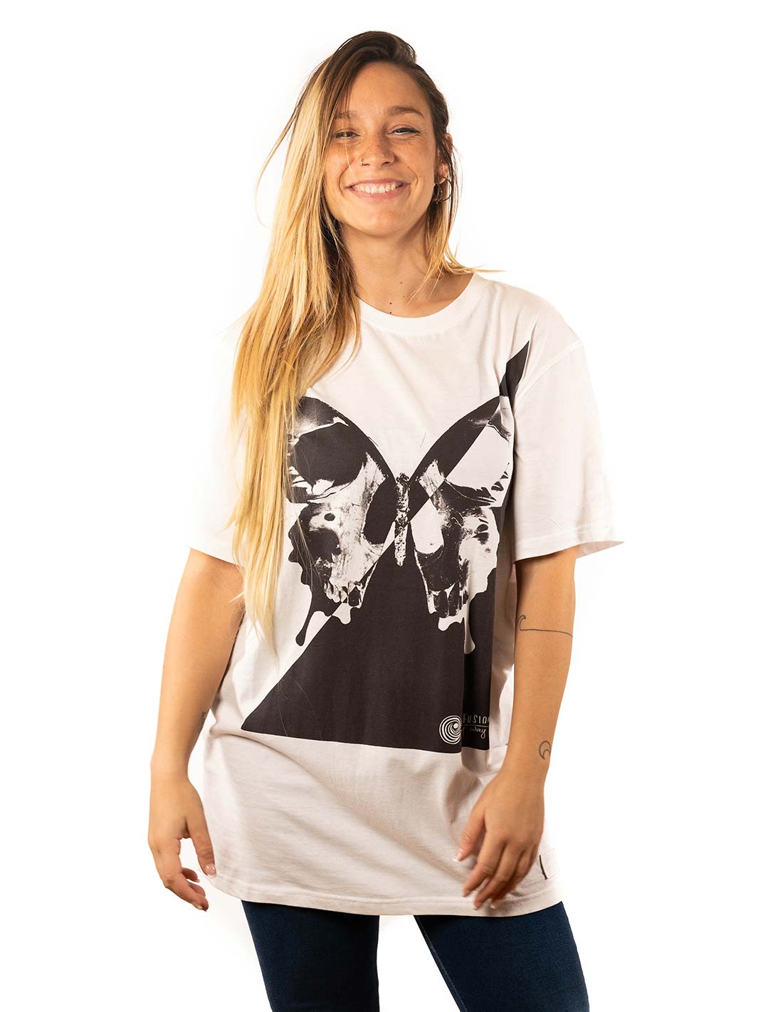 SKULL BUTTERFLY WHITE TEE